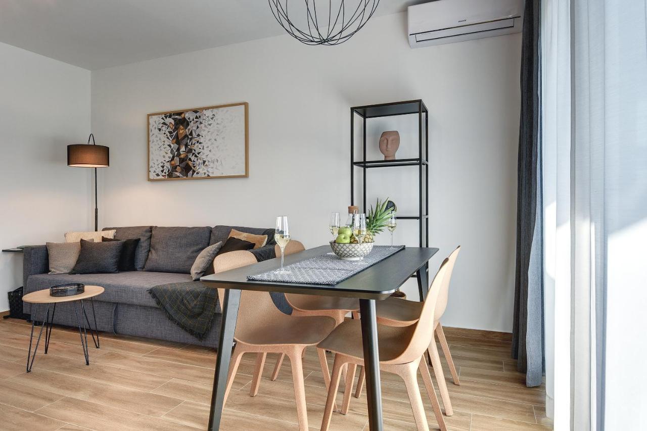 Giardini Penthouse Apartment 普拉 外观 照片
